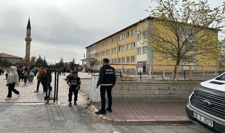 Narkotik Polisi, okul civarı ve metruk binaları denetledi