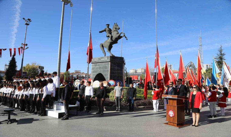 Niğdede Cumhuriyet Bayramı coşkuyla kutlandı