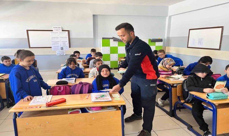 Ortaokul öğrencilerine yönelik afet farkındalık eğitimi