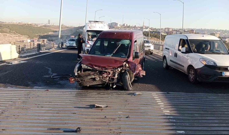 Osmangazi Köprüsünde zincirleme kaza: 9 yaralı