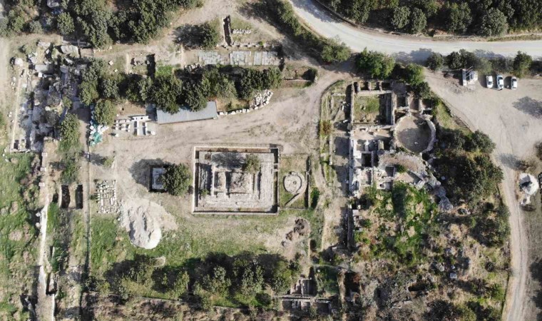 (Özel) 2400 yıl önceki ekonomik zorlukları kazıdaki iskeletlerden belirlediler