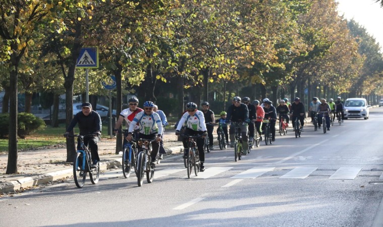 Pedallar Cumhuriyet için çevrildi