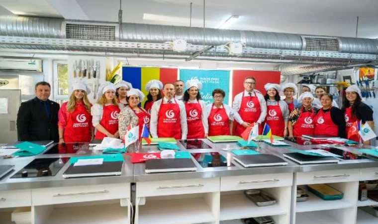 Rumenler Türk mutfağını Bükreş Büyükelçisi’nden öğreniyor