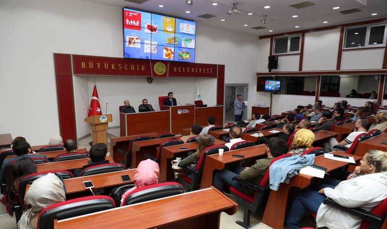 Sakarya Büyükşehirde Coğrafi Bilgi Sistemleri eğitimi