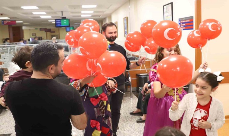 SANKO Üniversitesi Hastanesinde Cumhuriyetin ilanının 100üncü yılı kutlandı