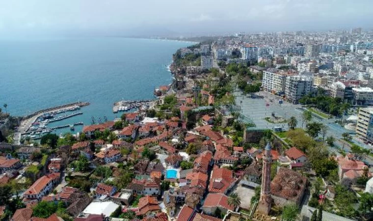 Satılık konutlarda ’uygun fiyat’ yerine ’vatandaşlığa uygun’ reklamı