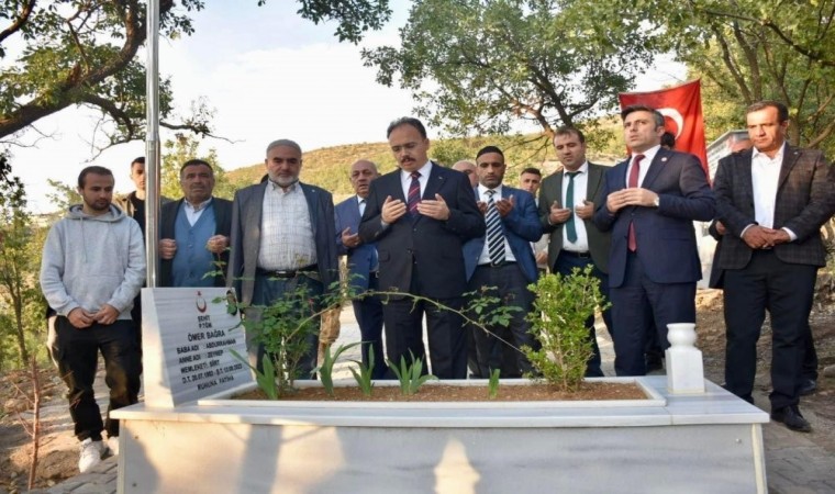 Siirt Valisi Kızılkaya, Şehit Piyade Teğmen Bağranın ailesi ile bir araya geldi