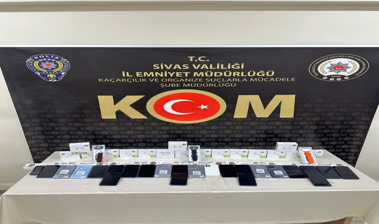 Sivasta kaçak elektronik eşyalar ele geçirildi