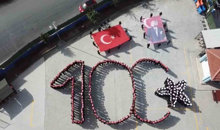 Sultangazide lise öğrencilerinden 100üncü yıla özel koreografi