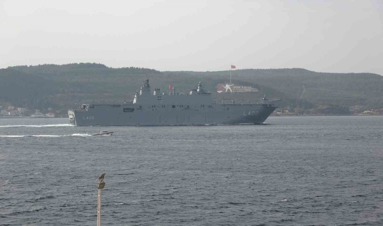 ‘TCG Anadolu Çanakkale Boğazından geçti