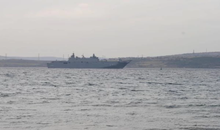 TCG Anadolu, Çanakkale Boğazı’ndan geçti (2)