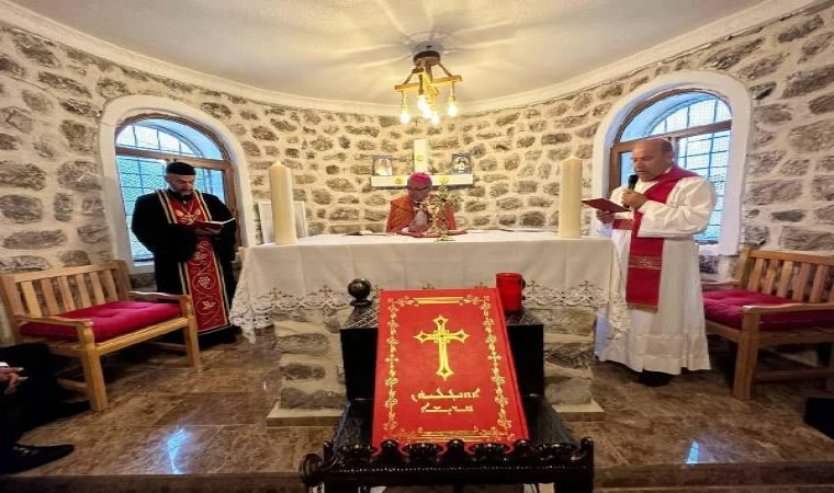 Terörden arındırılan Kato Dağı eteklerindeki köyde yeniden inşa edilen kilise, ibadete açıldı