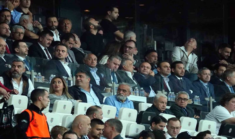 TFF Başkanı Büyükekşi, Beşiktaş Stadyumunu terk etti