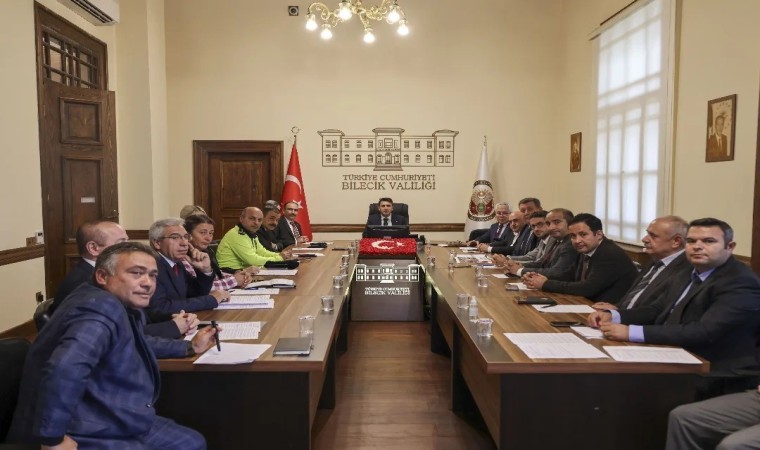 Trafik sorununu çözmek için bir araya geldiler