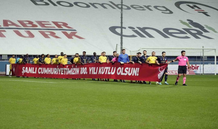 Trendyol Süper Lig: Kasımpaşa: 0 - İstanbulspor: 0 (Maç devam ediyor)