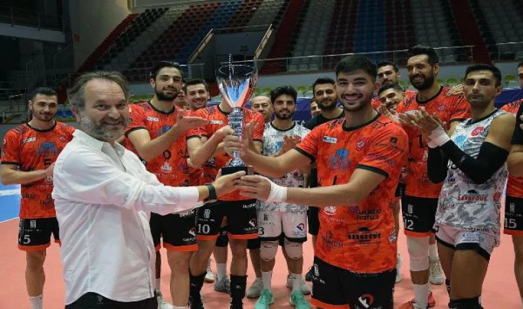 TSYD voleybol turnuvasında şampiyon Alanya Belediyespor