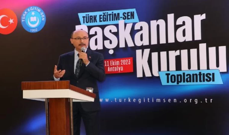 Türk Eğitim-Sen Başkanı Geylan: Öğretmenler Günü’nde bir maaş ikramiye verilmesi yönünde kanun teklifi hazırlıyoruz