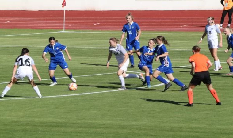 U17 Avrupa Şampiyonası 1’inci Tur müsabakasınnda Moldova ile Estonya berabere kaldı