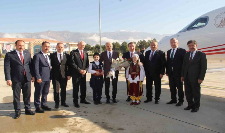 Ulaştırma ve Altyapı Bakanı Uraloğlu, Erzincanda