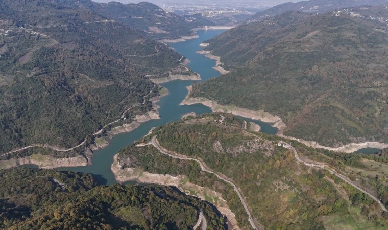 Yağışlar olmayınca Yuvacık Barajında su seviyesi düştü