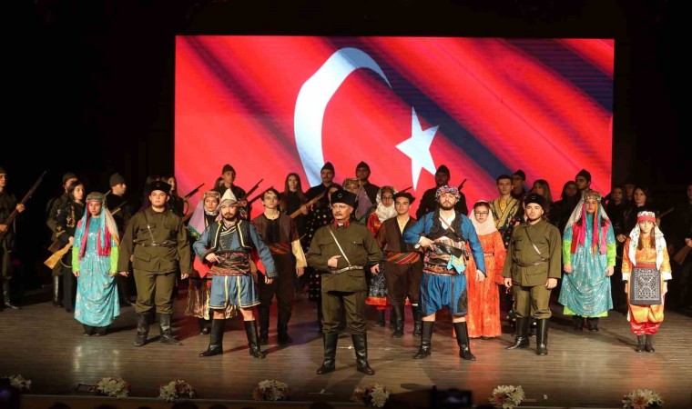 Yenimahallede Cumhuriyet Festivali başladı