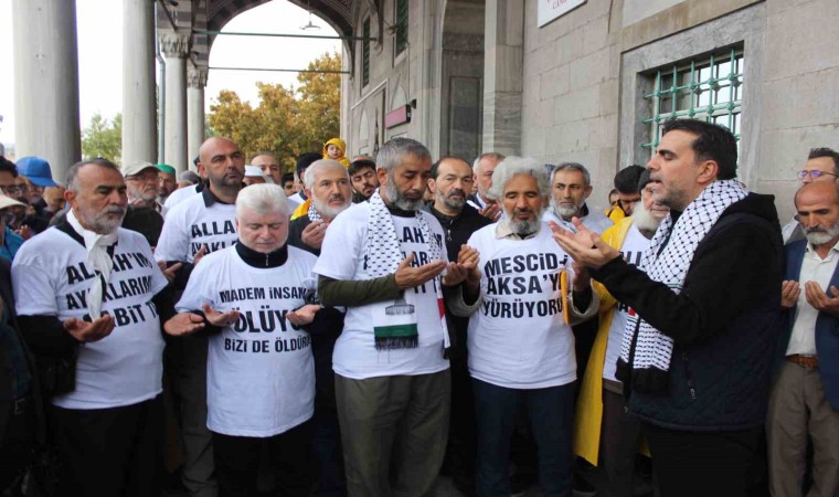 Yürüyerek Filistine gitmek üzere Kayseriden yola çıktılar