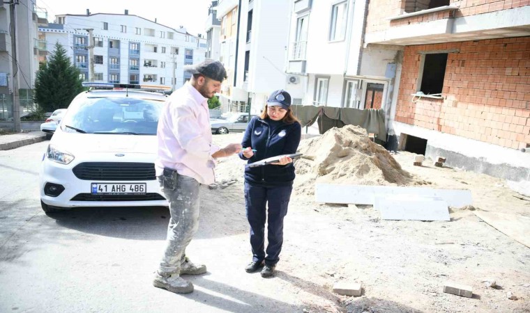 Zabıta ekiplerden inşaatlarda kum denetimi