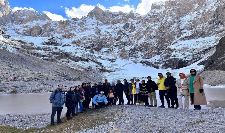 35 kişilik grup Cennet ve Cehennem Vadisinde doğa yürüyüş yaptı