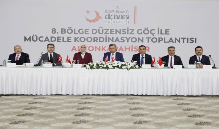 8. Bölge Düzensiz Göçle Mücadele Koordinasyon Toplantısı Afyonkarahisarda yapıldı