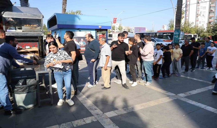 Adanalı esnaflardan İsrail protestosu