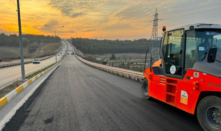 Adıyamanda asfalt çalışmaları aralıksız devam ediyor