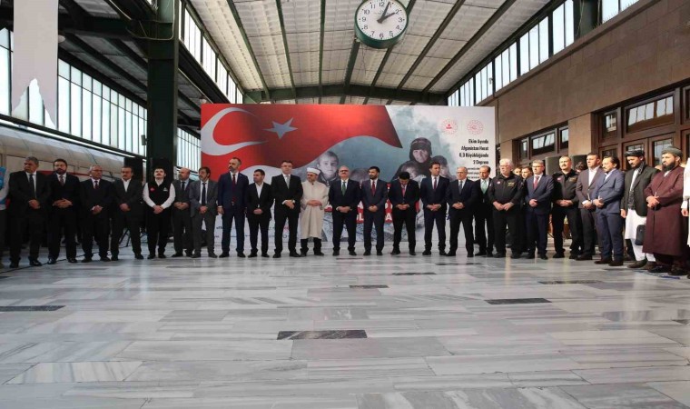 Afganistana yardım malzemesi taşıyacak 19. İyilik Treni Ankaradan hareket etti