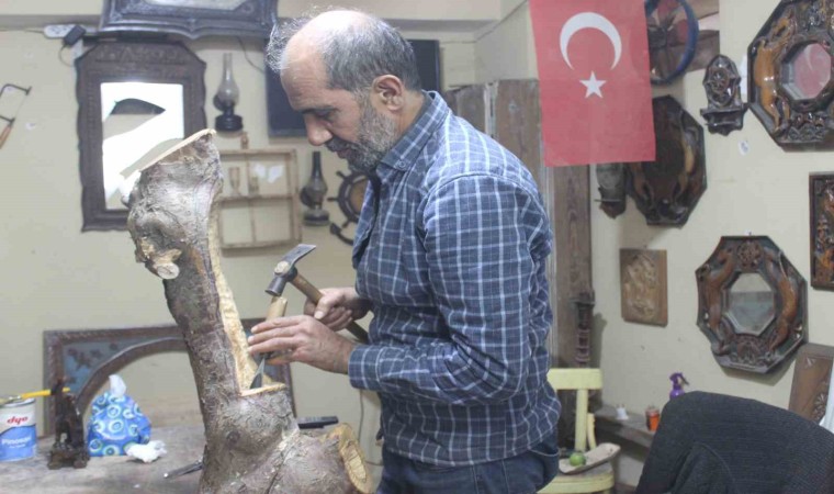 Ahşap, Temel Ustanın elinde sanat eserine dönüşüyor