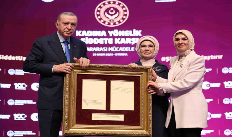 Aile ve Sosyal Hizmetler Bakanı Göktaş: Kadınların şiddetle karşı karşıya kalması asla kabul edilemez