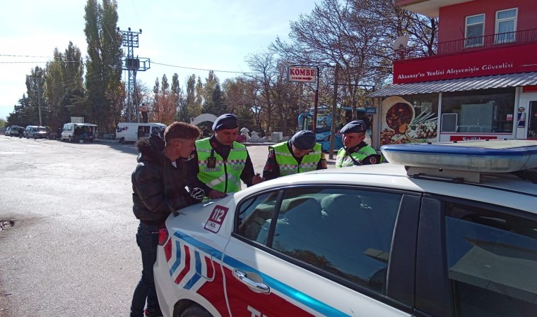 Aksarayda jandarma ekiplerinden motosiklet denetimi