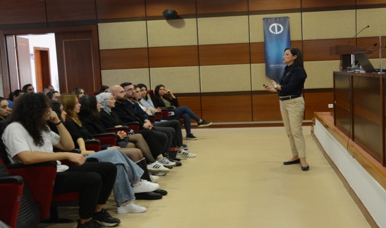 Anadolu Üniversitesinde ‘Perakende Genç Yetenek Programı Bilgilendirme Toplantısı ve MT Başarı Belgesi Töreni