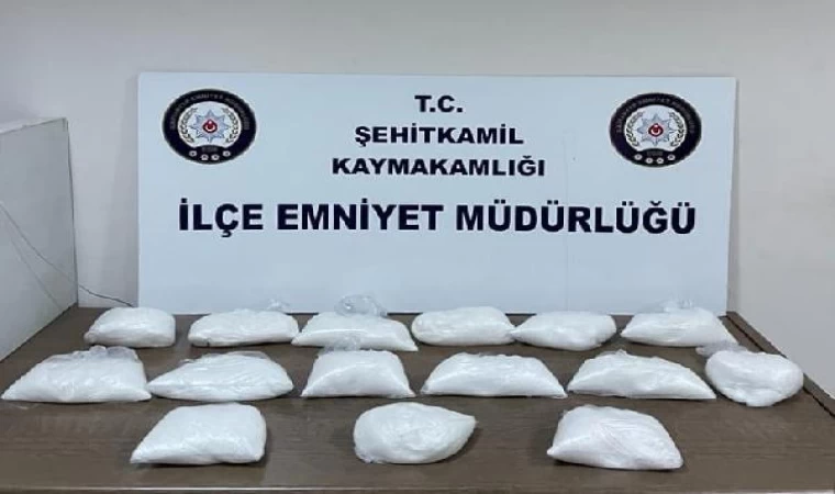 Aracında 14 kilo 950 gram uyuşturucu ile yakalanan sürücü tutuklandı