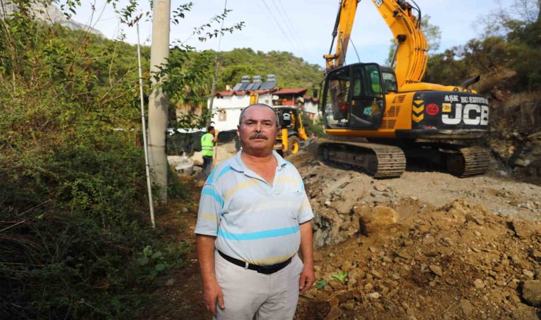 ASAT, Arslanbucak Mahallesinin 25 yıllık kanalizasyon sorunu için kolları sıvadı