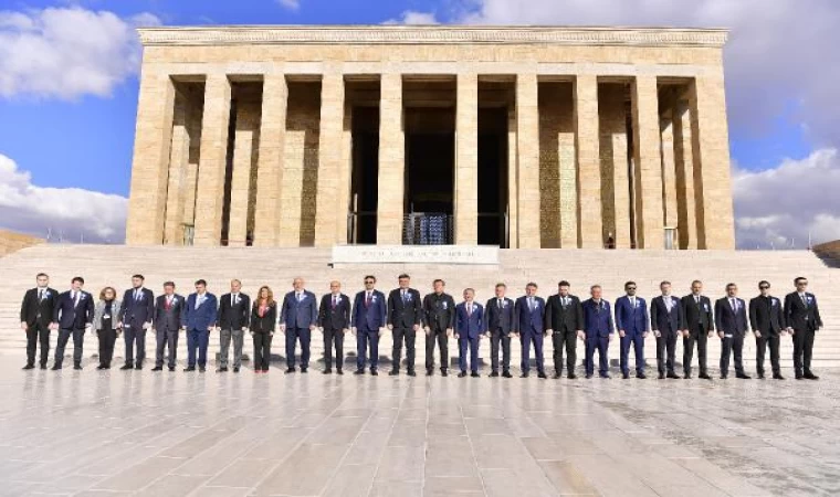 ASELSAN yönetimi Anıtkabir’i ziyaret etti