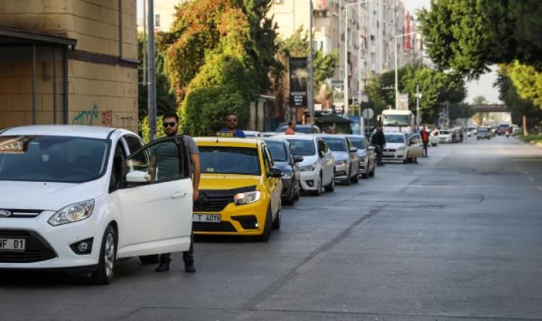 Atatürk, Antalya’da denizde ve karada anıldı