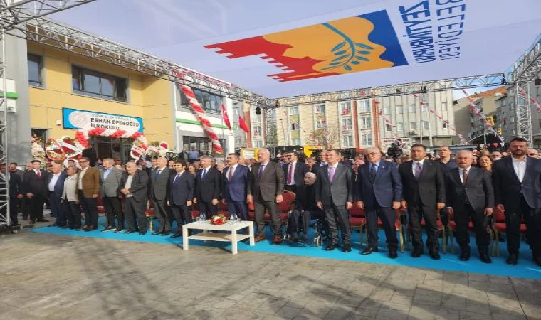 Bakan Tekin: Bu ülkenin eğitim yükünü hep beraber sırtlanalım