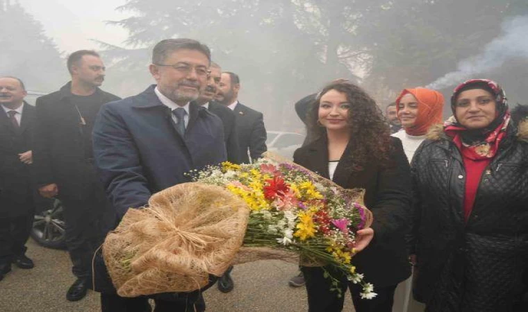 Bakan Yumaklı: Ülkemizi güven içinde ileriye taşıyacak adımları atmaya devam ediyoruz