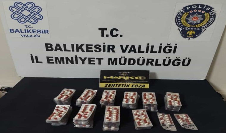 Balıkesirde kamyonete uyuşturucu hap operasyonu