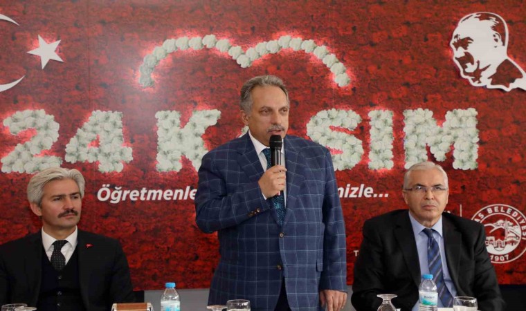 Başkan Yalçın: “100. yılın öğretmenlerini yürekten kutluyorum”