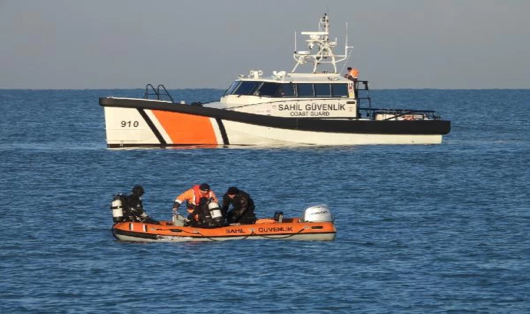 Batan gemide kaybolan mürettebatın yakınlarının bekleyişi sürüyor (3)