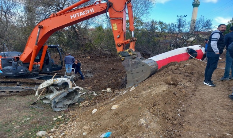 Beton mikseri devrildi: 1 yaralı