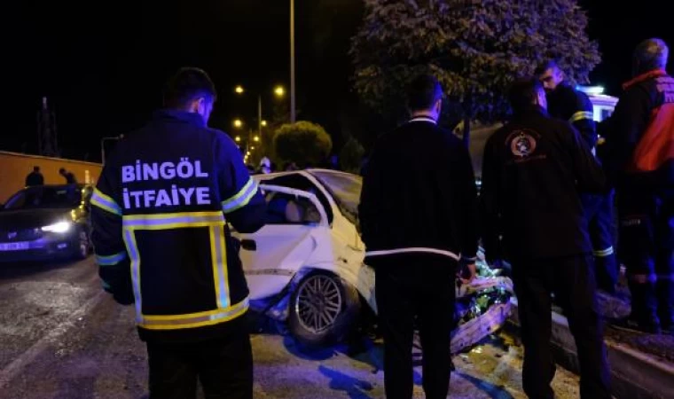 Bingöl’de 2 ayrı kaza: 12 yaralı