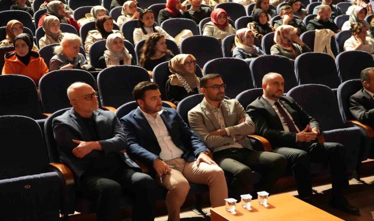 Bursa Büyükşehirden ailelere ‘iletişim semineri