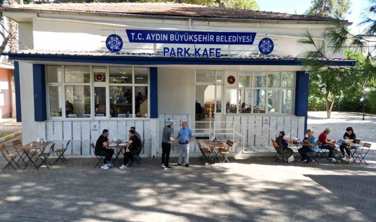 Büyükşehir Belediyesinin Nazillide hizmete açtığı Park Kafe vatandaşların uğrak noktası oldu