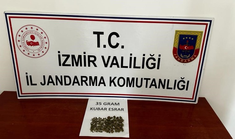 Çeşmede şüpheli araçtan esrar çıktı